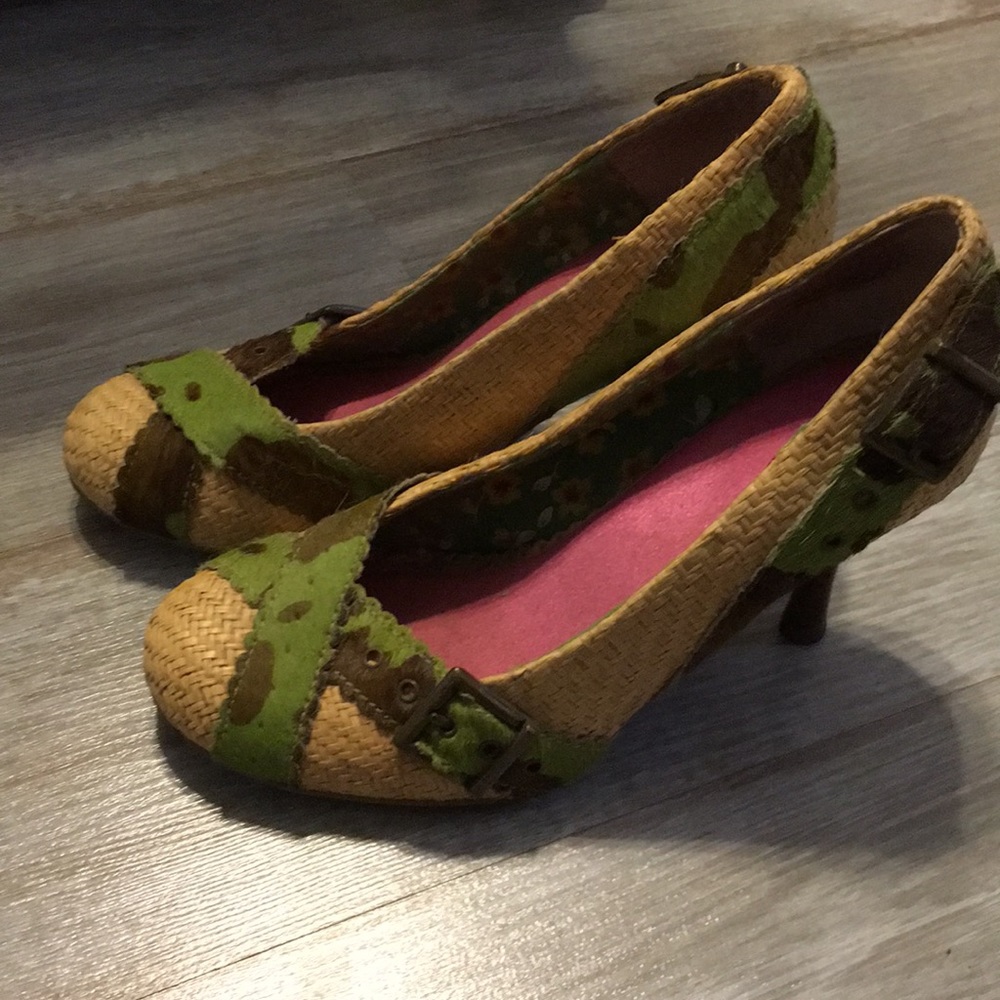 Green, Brown, & Beige Heels - Picture 3 of 5